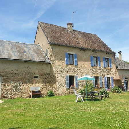De Oude Pastorie Bed & Breakfast La Celle-En-Morvan Dış mekan fotoğraf