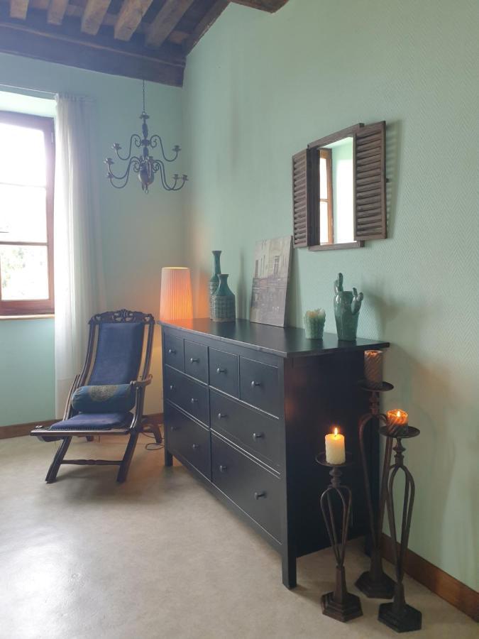 De Oude Pastorie Bed & Breakfast La Celle-En-Morvan Dış mekan fotoğraf